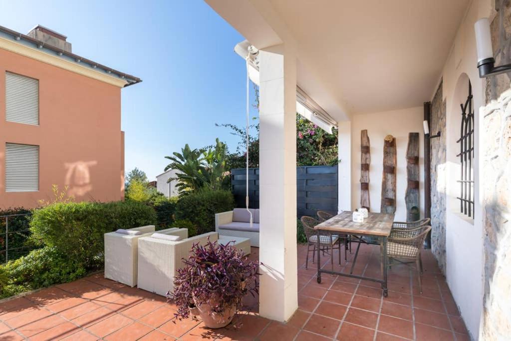 Villa Rocky - Luxury 3Br Apt In Liberty Villa.Pool,Garden,Wifi روكوبرُن كاب مارتي المظهر الخارجي الصورة