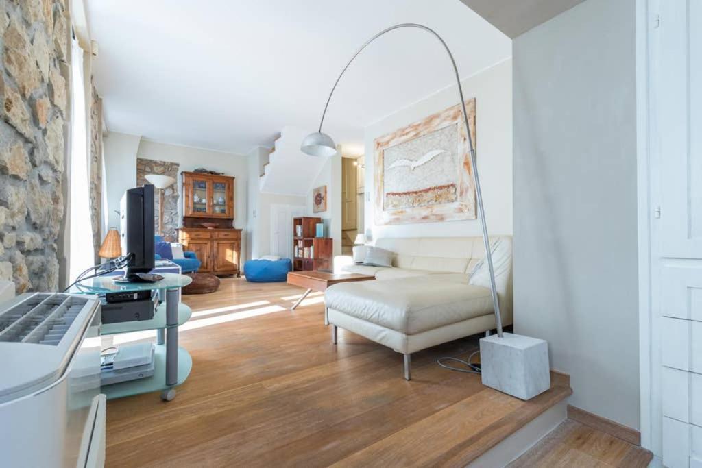 Villa Rocky - Luxury 3Br Apt In Liberty Villa.Pool,Garden,Wifi روكوبرُن كاب مارتي المظهر الخارجي الصورة